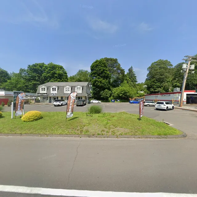 Mariahs Way Shopping Center