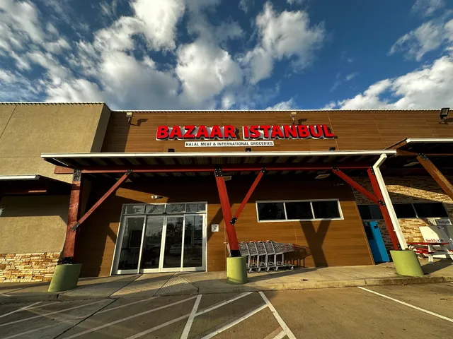 Bazaar Istanbul Spring