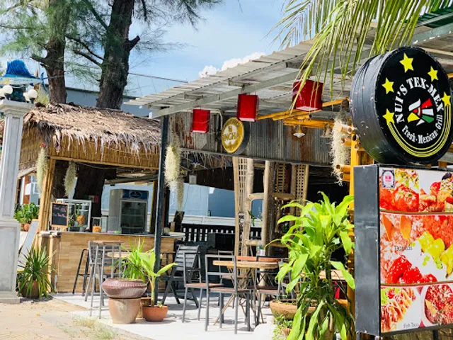 Nui's Tex-Mex Mexican Owner In Ao-Nang