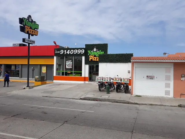 Yungla Pizza Puente Moreno