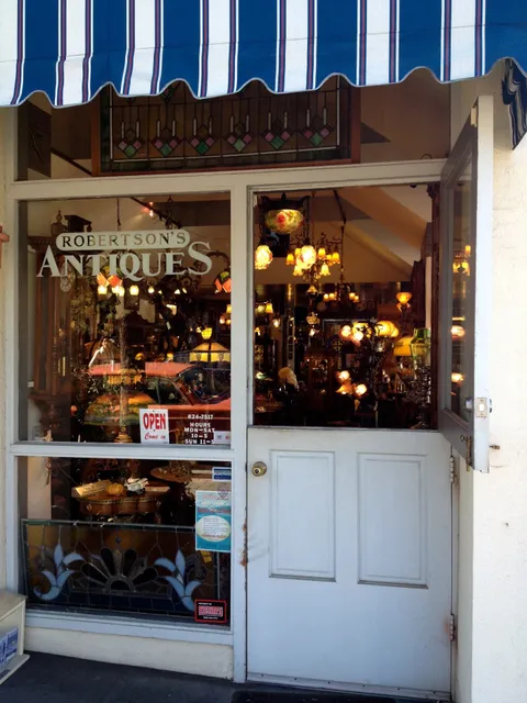 Robertson's Antiques
