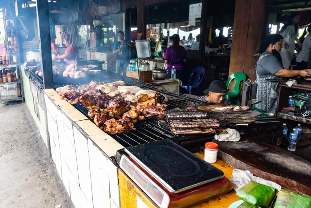 Sinalau Bakas Himbaan Bongol