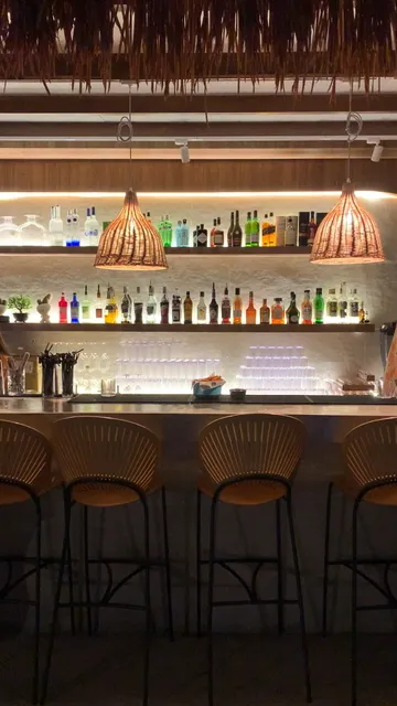 HeyheyBar｜小琉球泳池酒吧