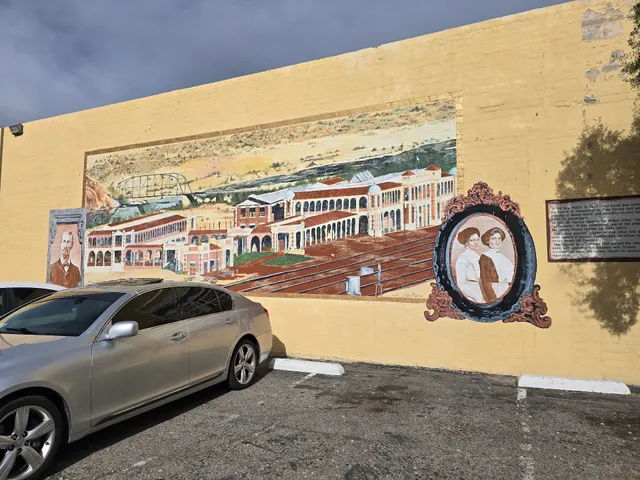 Main Street Murals