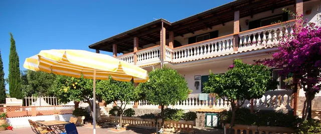 Apartments Baia Luna