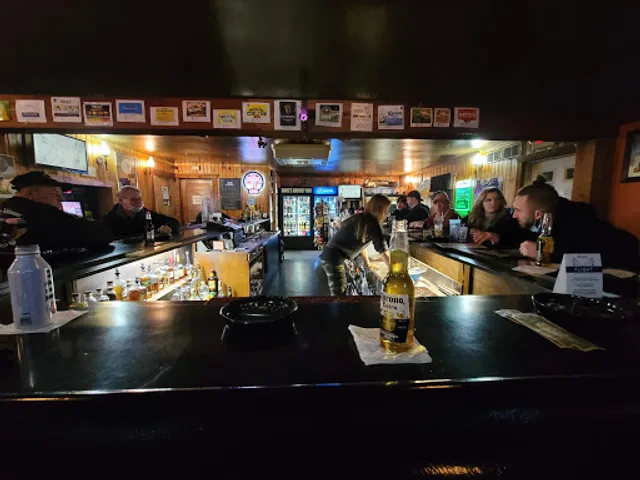 Dave’s Harvey Run Inn