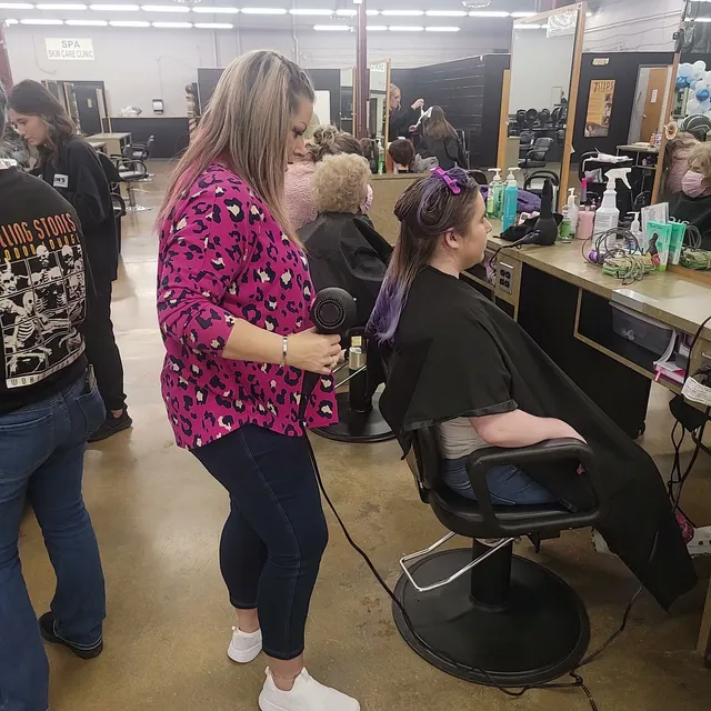 Leon's Beauty School