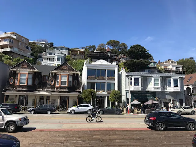 DANIEL MERRIAM Gallery