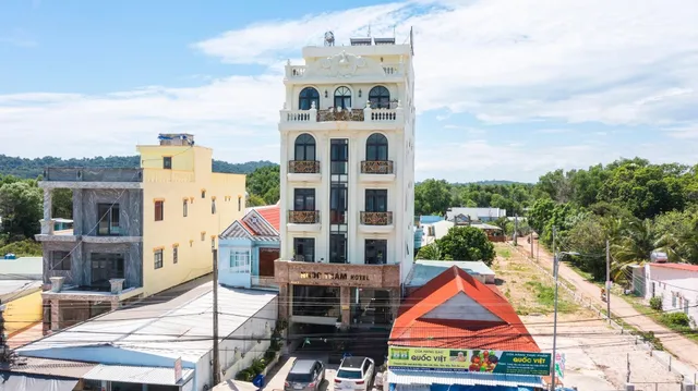 Khách sạn Ngọc Trâm