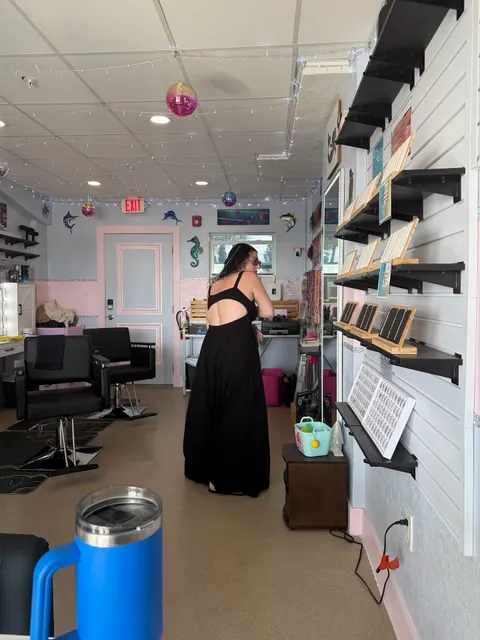 Diva's N Doll's Fairy Hair & Permanent Jewelry LLC