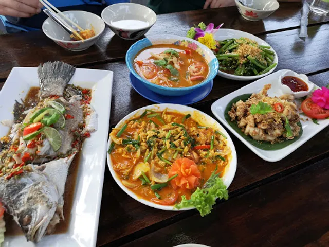 May & Zin Restaurant