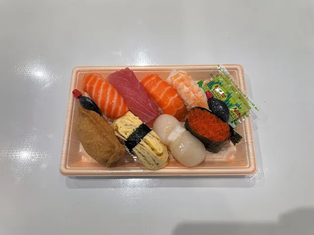 Sushi 8 @ Station