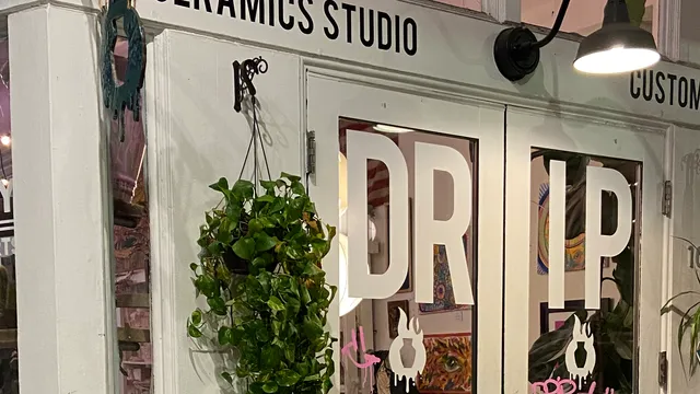 DRIP YBOR, Do Really Inspirational Projects. Pottery memberships, Wheel thowing, Ceramic painting, Mosaic art, & T-shirts