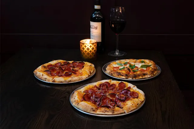 Muddled Thyme Brick Oven Pizza and Cocktails