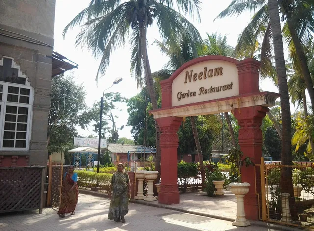 Hotel Narayani Heritage
