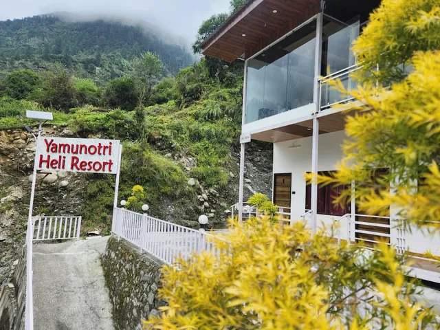 Yamunotri heli resort