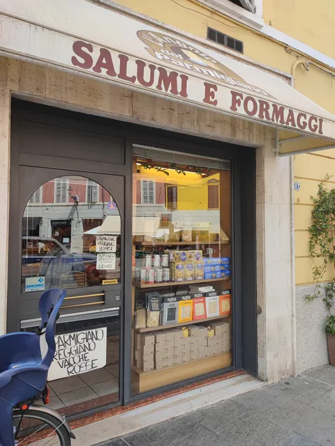 Salumeria L'Angolo Del Parmigiano