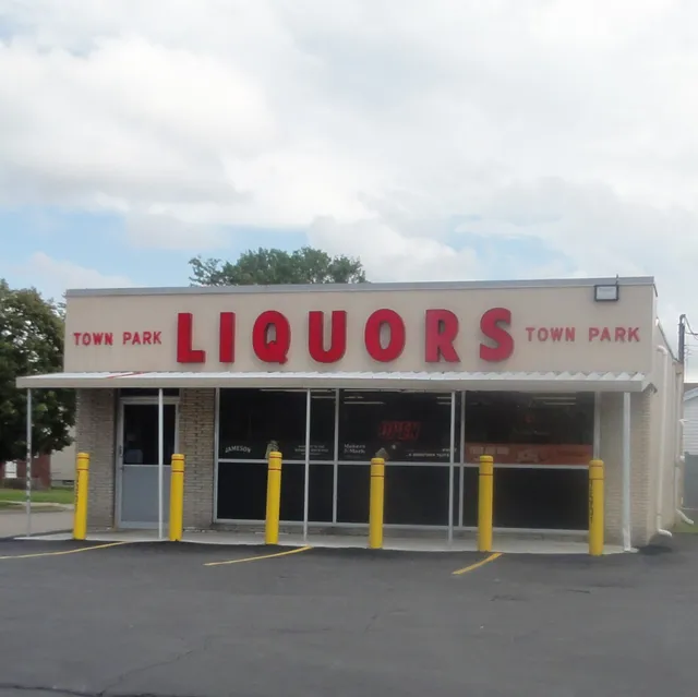 Town Park Liquor