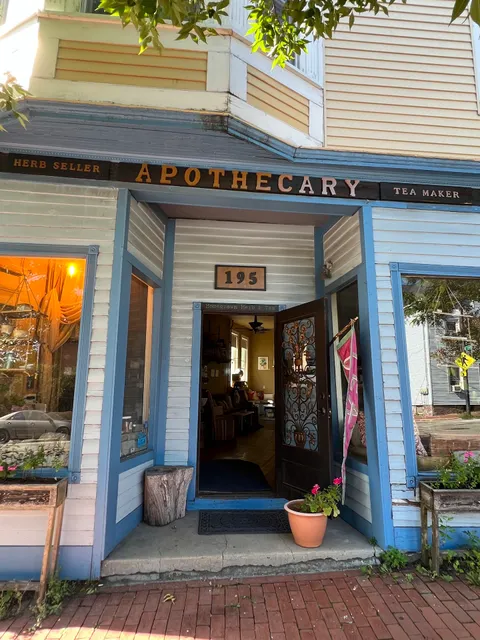 Homegrown Herb and Tea