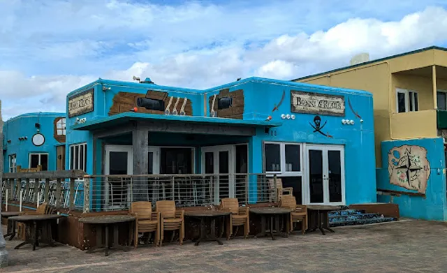 Bonny & Read's Toucan Hideout