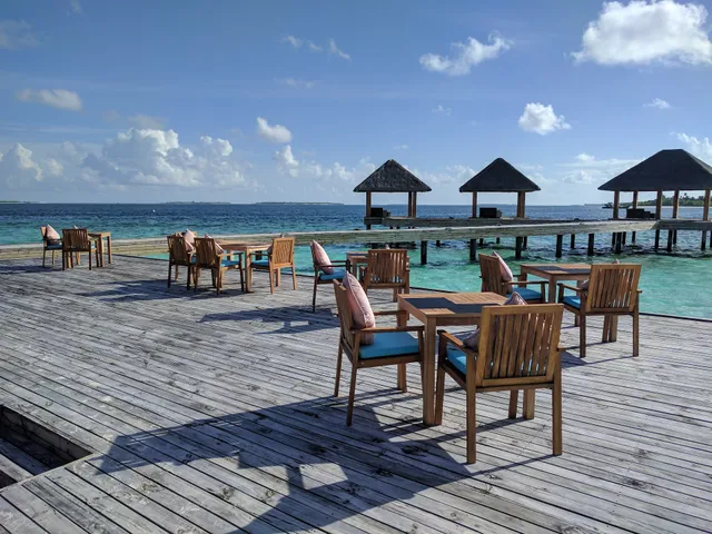 SEA Edge de' Grill & Bar