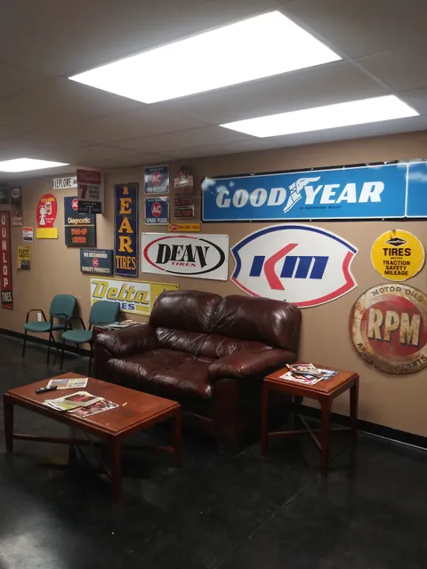 Edwards Auto Parts & Service Center