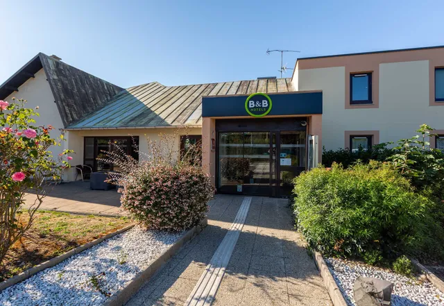B&B HOTEL Blois Nord Vallée Maillard