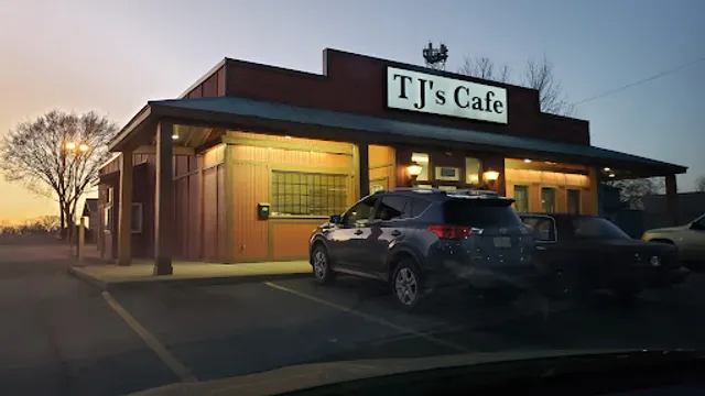 T J's Cafe, Grandview
