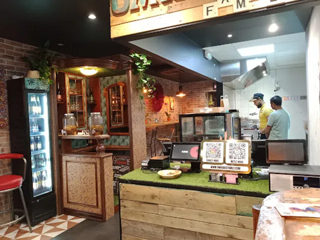 Restaurant Mwakatshong Family