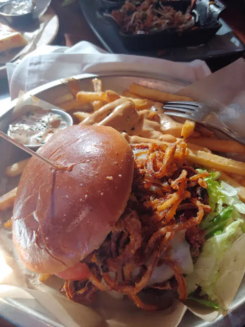 Lazy Dog Restaurant & Bar