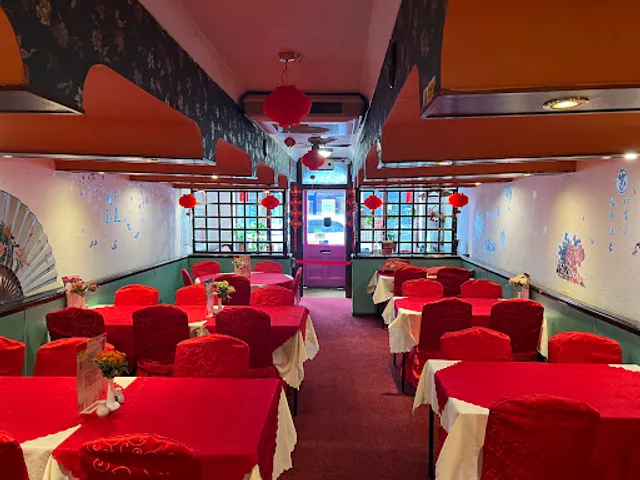 The Hot & Cold Chinese Restaurant