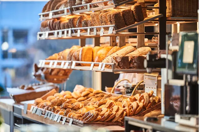 Baker Baier Backhaus Shop & Cafe