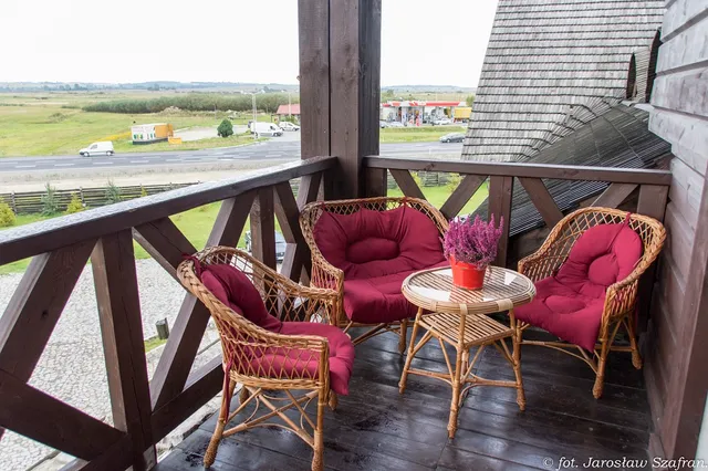 Karczma Zamojszczyzna - restauracja, wesela, sucha sauna, ogniska, kuligi, szkolenia, jazda konna