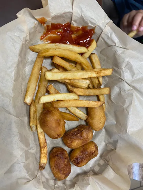 Main Street Cafe & Lounge