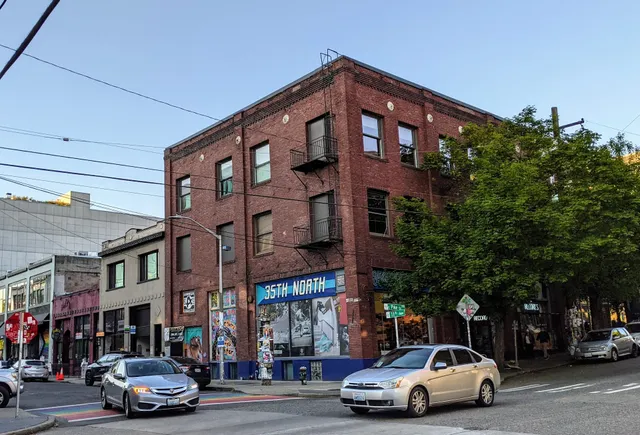 35th North Skate Shop