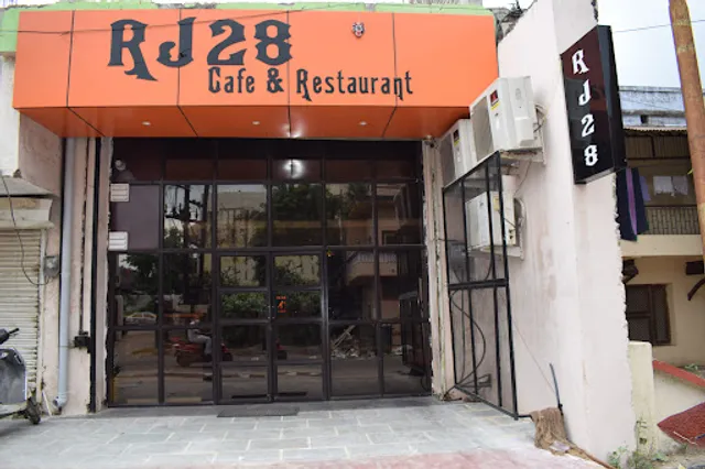 RJ 28 cafe & restaurant - Fast Food Restaurant