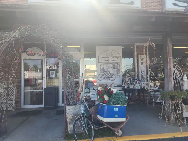 Sentimental Journey Marketplace