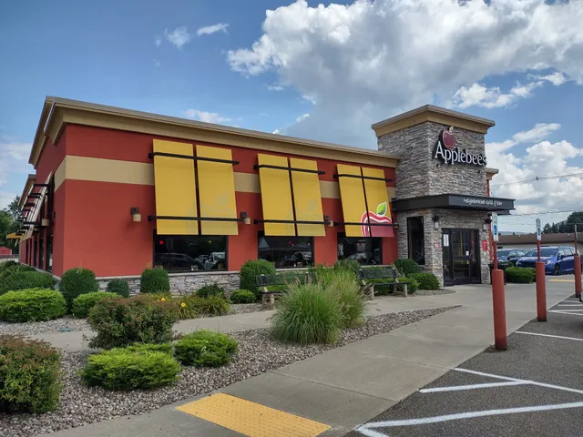 Applebee's Grill + Bar