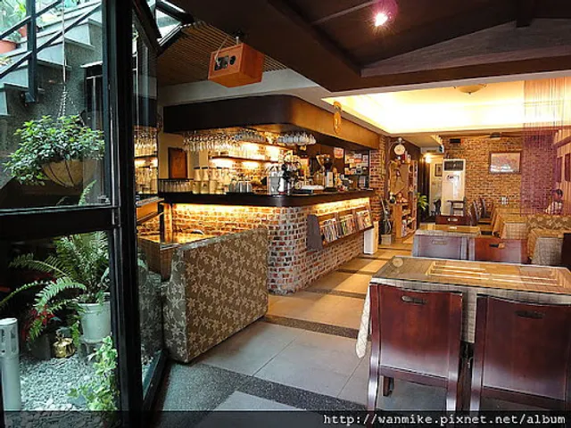 米藍花巷129異國料理餐廳