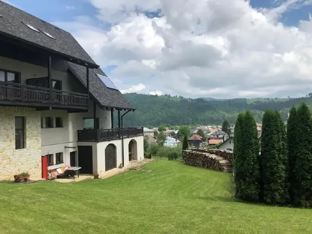 Bucovina Lodge Guest House