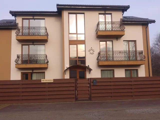 Du broliai, restoranas-viesbutis