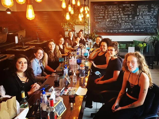 Yes Natural Nail Boutique