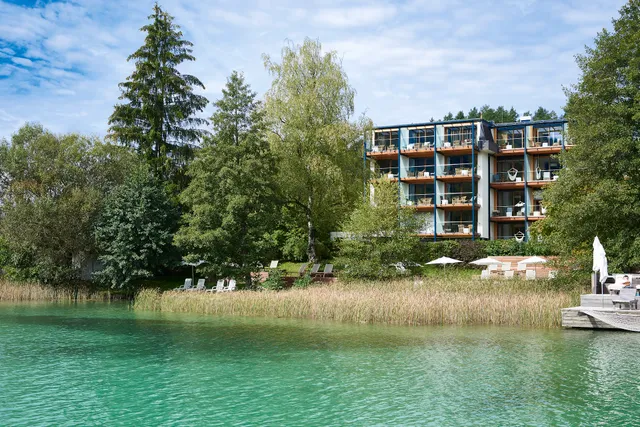 Amerika-Holzer Hotel & Resort