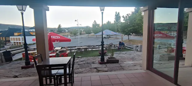 Restaurante e Loja De Desportos LINDEZA