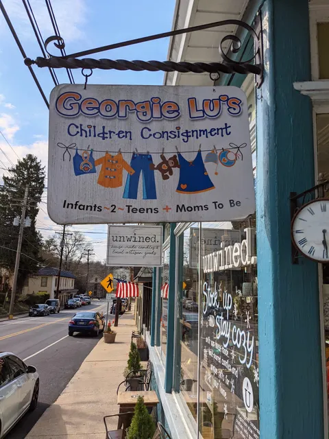 Georgie Lu's Children's Consignment