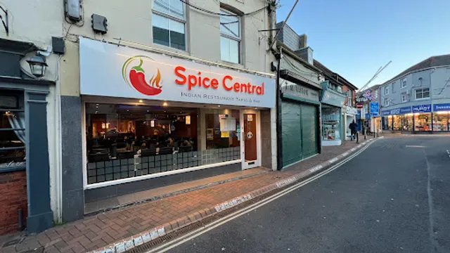 Spice-Central-Cowes