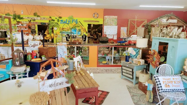 Tropical Vapes, Country Antiques/gifts & Dk offroad performance