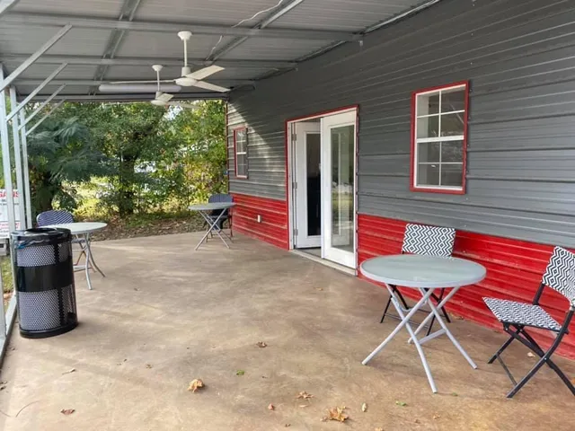 Price’s Deli & Slash the Price Liquidation