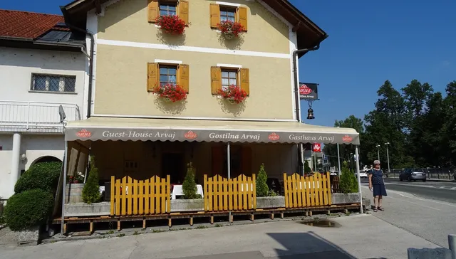 Gostilna Arvaj pri mostu d.o.o.