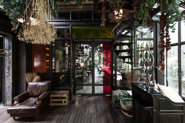 Karmakamet Phrom Phong